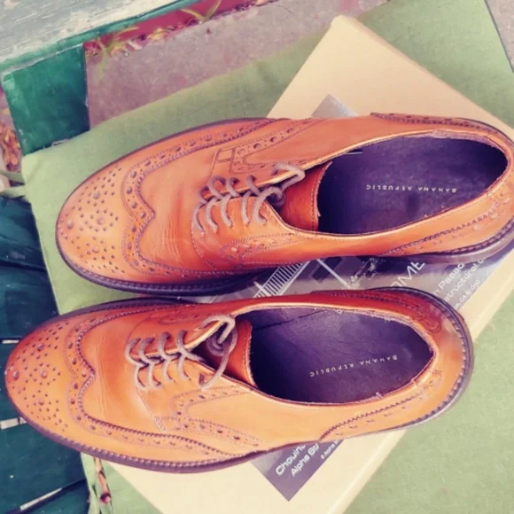 Vtg Banana Republic Italy Brown wingtip oxfords  lace-up Chunky Sole9.5 D Y2K Banana Republic men main image 2